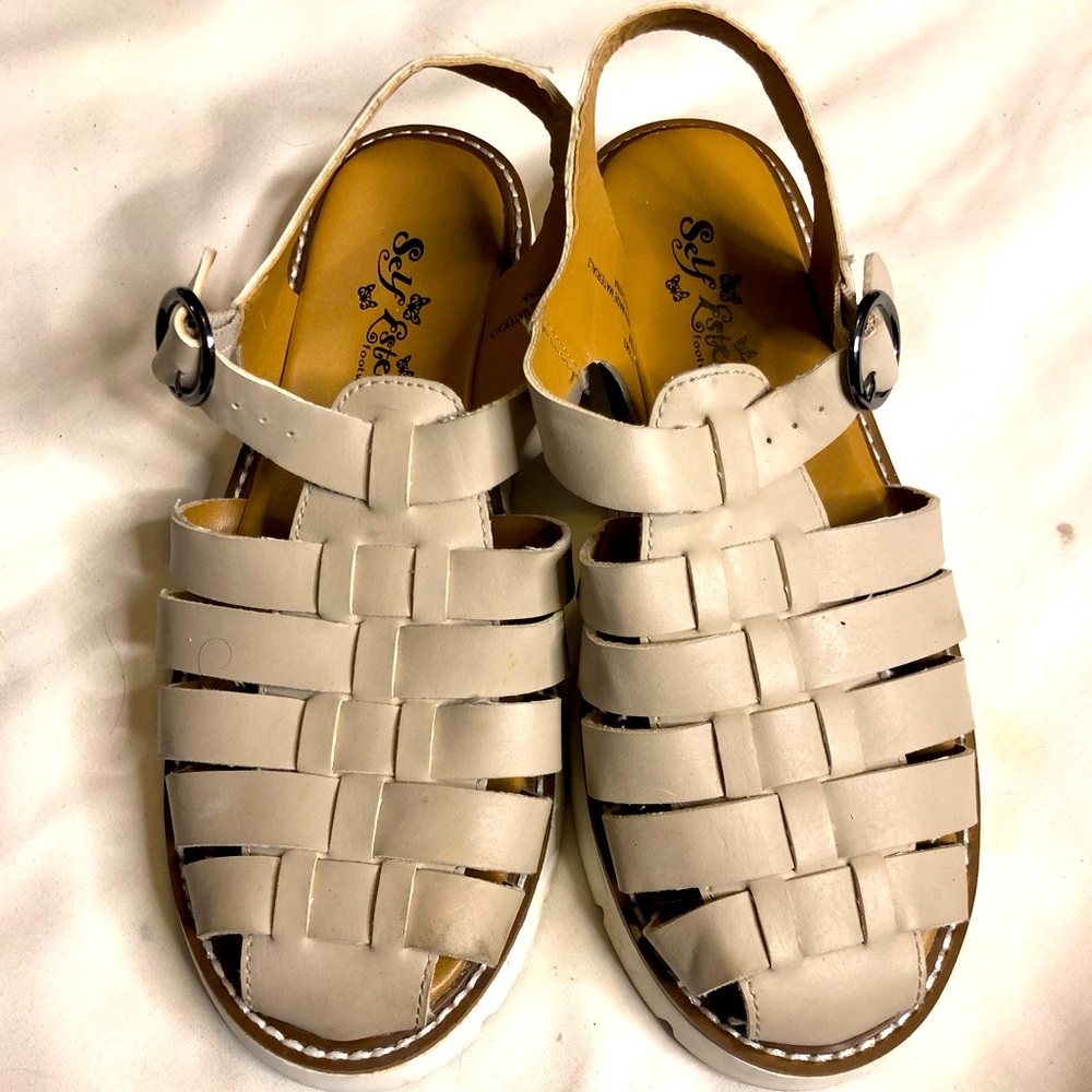 Sey Esteem cream strapy flat sandals